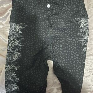 Black Patterned Leggings